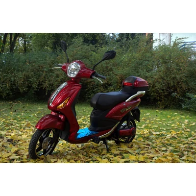 zt-09-bordó-elektromos-robogó