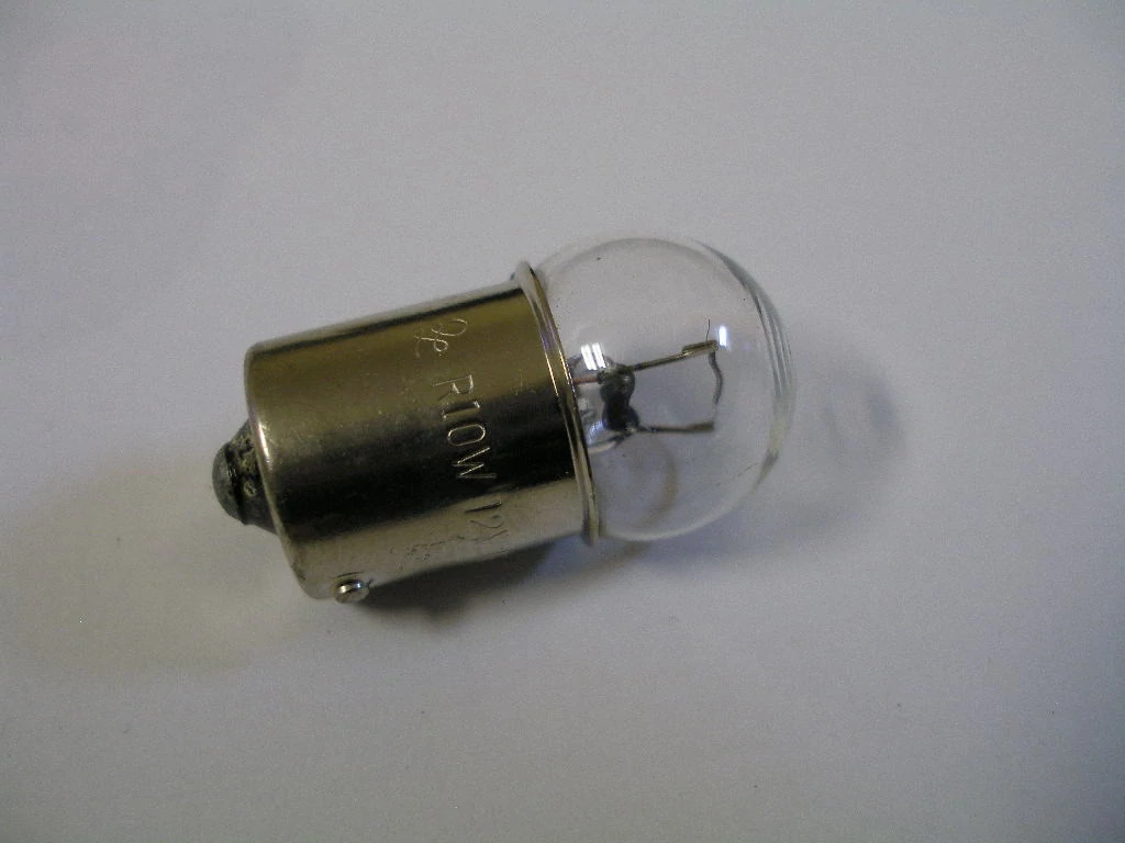 Velox alkatrész izzó 12V/10W egy polusú