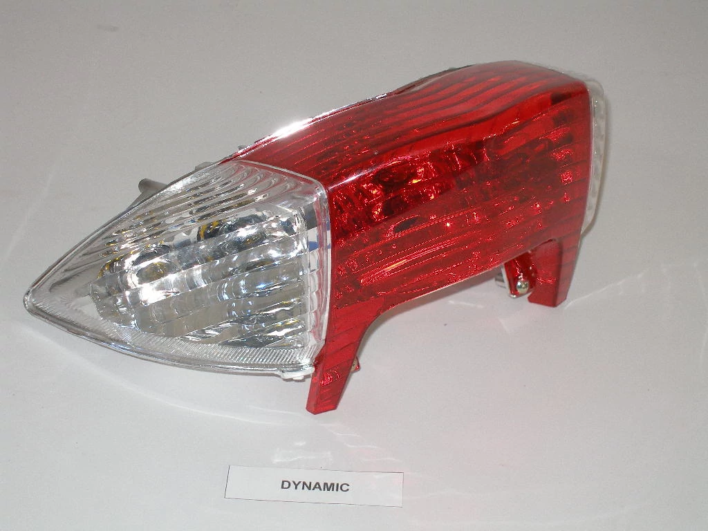 Velox alkatrész lámpa hátsó Dynamic 07