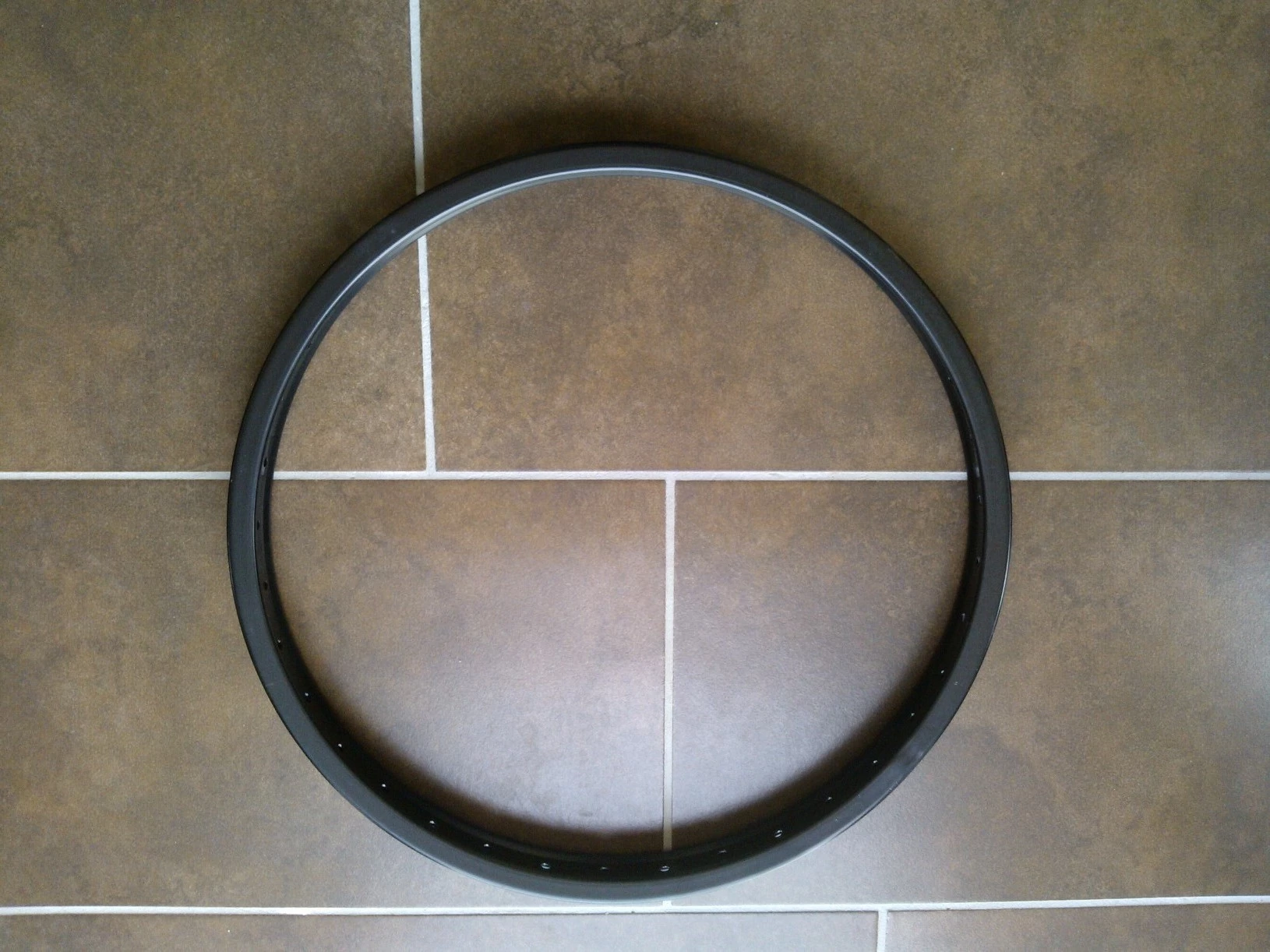 Velox alkatrész abroncs 22